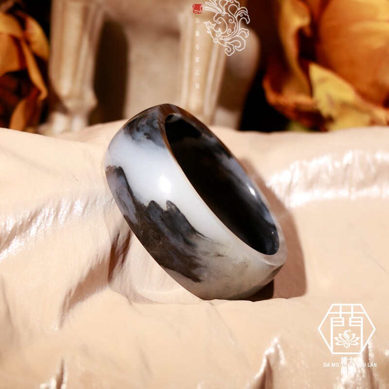 (Attentive Quality) Grand Moolou Lan Pau True Xinjiang and Tian Yuseed Green Flower Tire Bracelet Jade Bracelet Jade jade bracelet