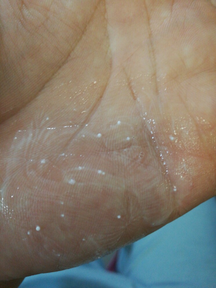 画白 清肌洗面奶怎么样好用吗？适合什么年龄_搜券