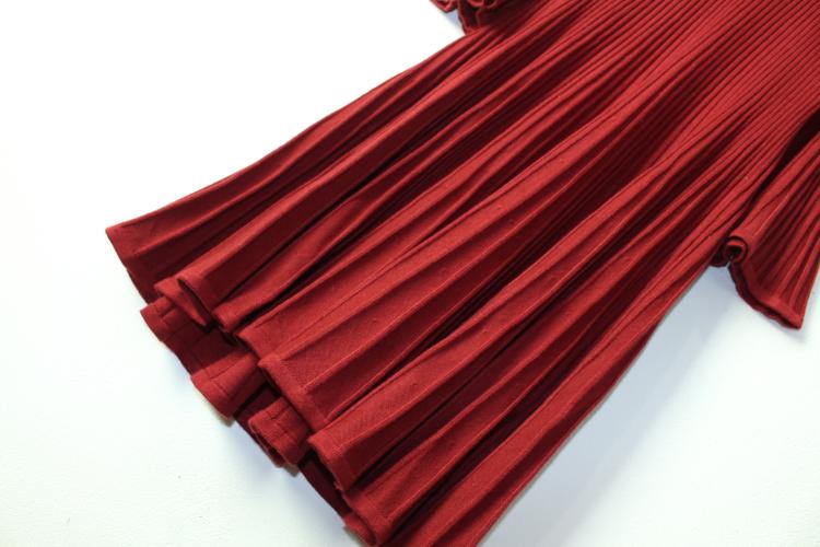 Niu Niu nhà mùa thu mới sản phẩm phụ nữ Châu Âu và Hoa Kỳ duy nhất tắt vai trumpet tay áo len váy D865 váy đầm trung niên cao cấp