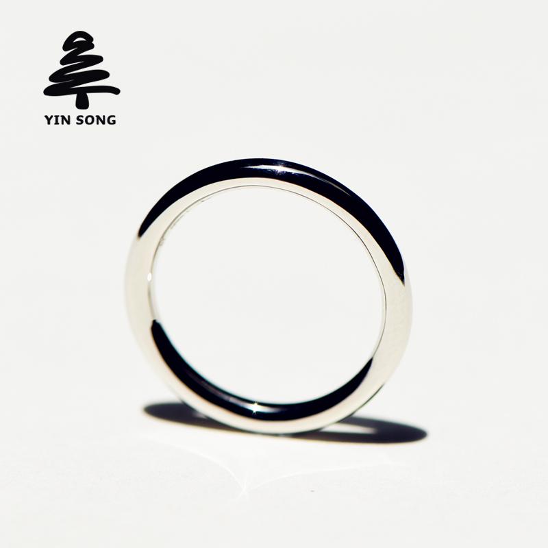 2mm cylindrical voxel ring Pt950 platinum version ring men and women couples ring platinum simple glossy ring thin