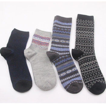 Warm women's wool blended retro pattern mid-calf socks