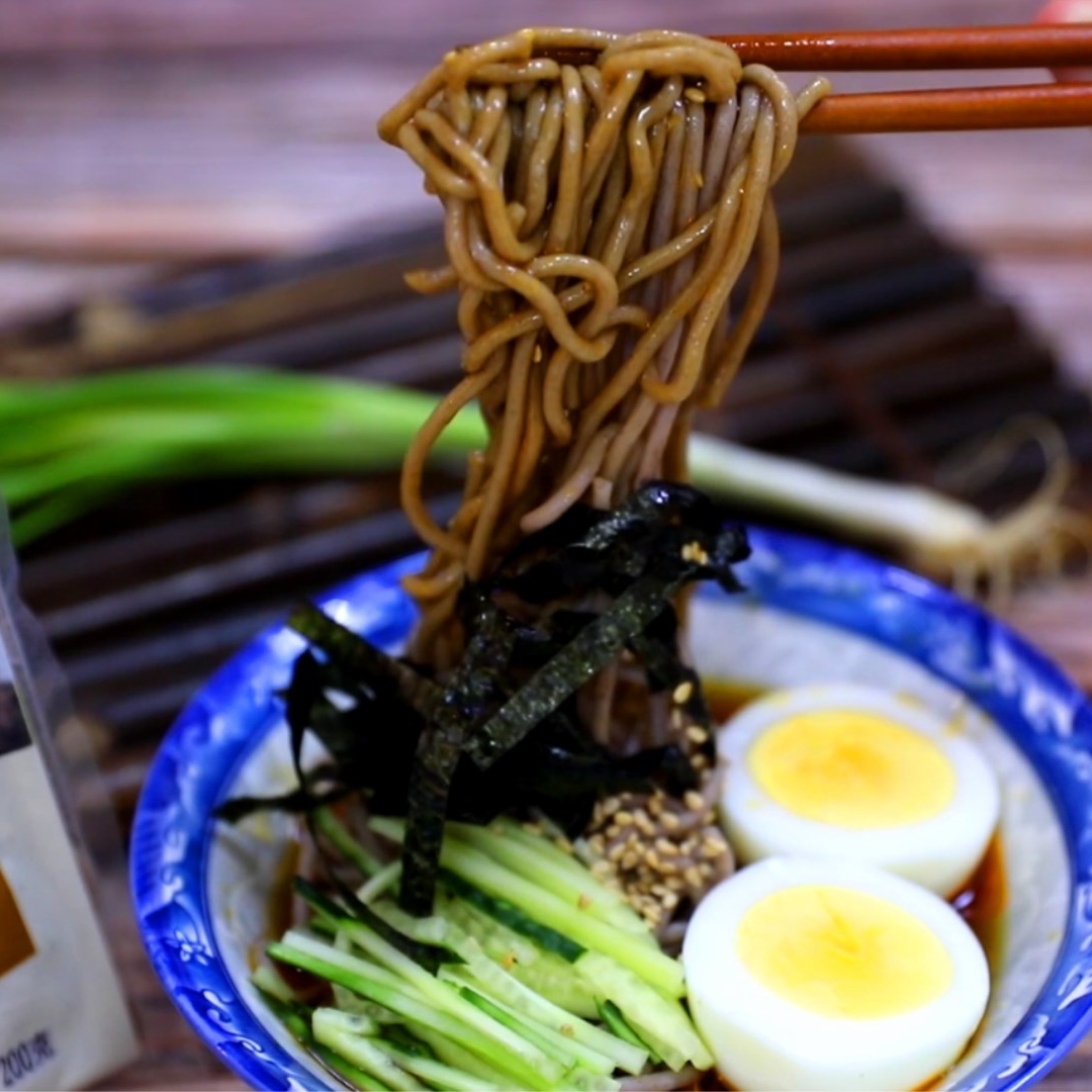 10 portions of Itian low fat buckwheat noodles 200g cold noodles convenient quick food day style hanging face miscellaneous cereals Cereal Noodles