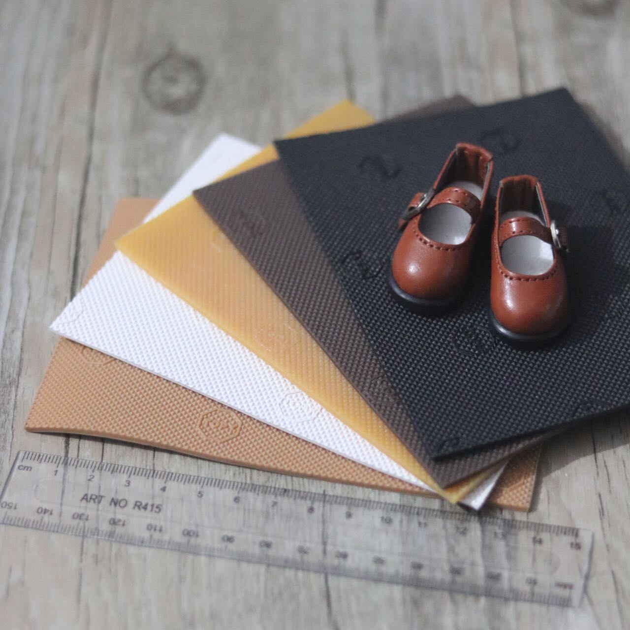 BJD English texture : hand - made ob11 shoes can be cut soles material