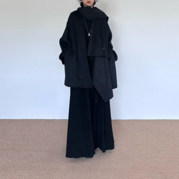 尢系UXI秋冬高级感不规则设计围脖多穿羊毛澳毛毛呢大衣