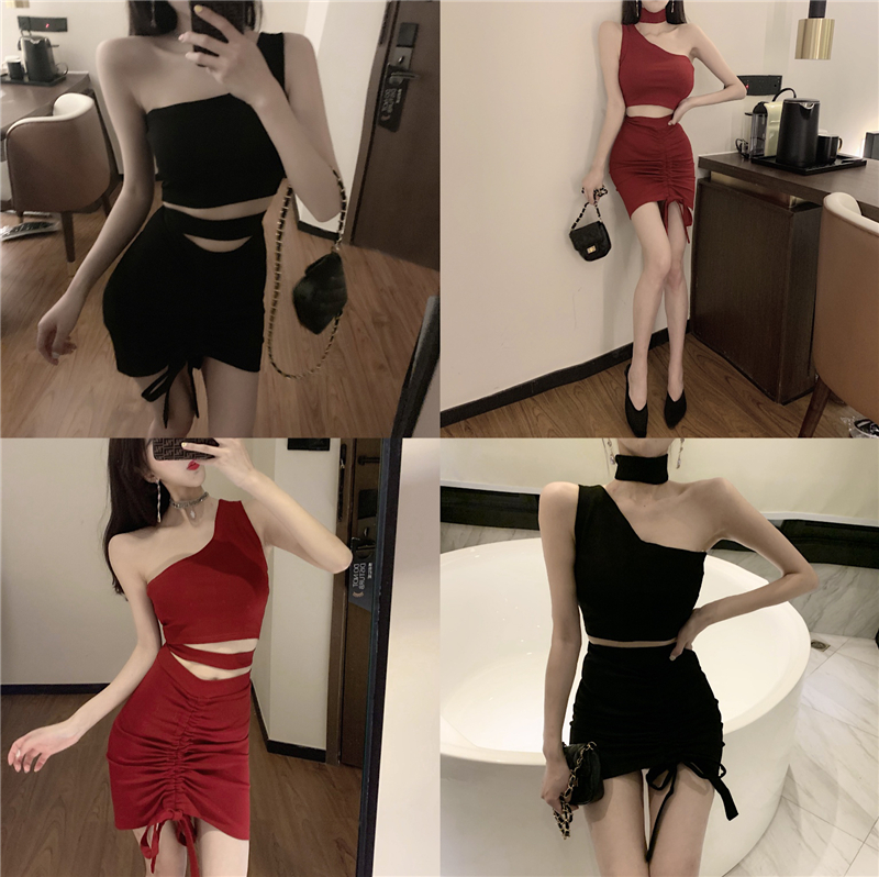 VK旗艦店 韓系斜肩露腰抽褶系包臀套裝短袖裙裝