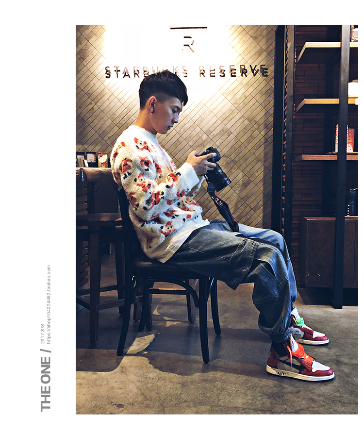 2018 Nhật Bản retro phong cách Harajuku Santa áo len thêu cổ tròn áo len cho nam và nữ áo len gile nam