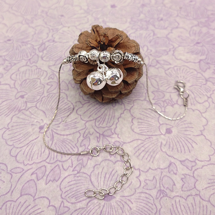 Handmade gió quốc gia Tây Tạng chuông bạc vòng tay biểu diễn múa vòng chân hoang dã Miao phụ kiện bạc - Vòng chân lắc chân