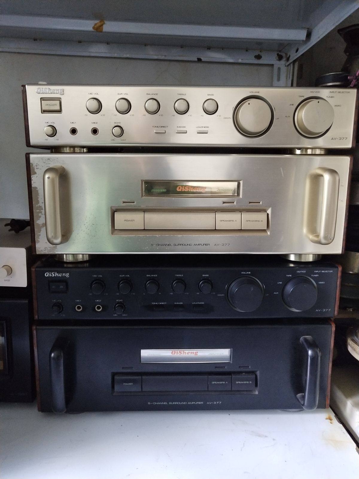 second hand amplifier and speakers