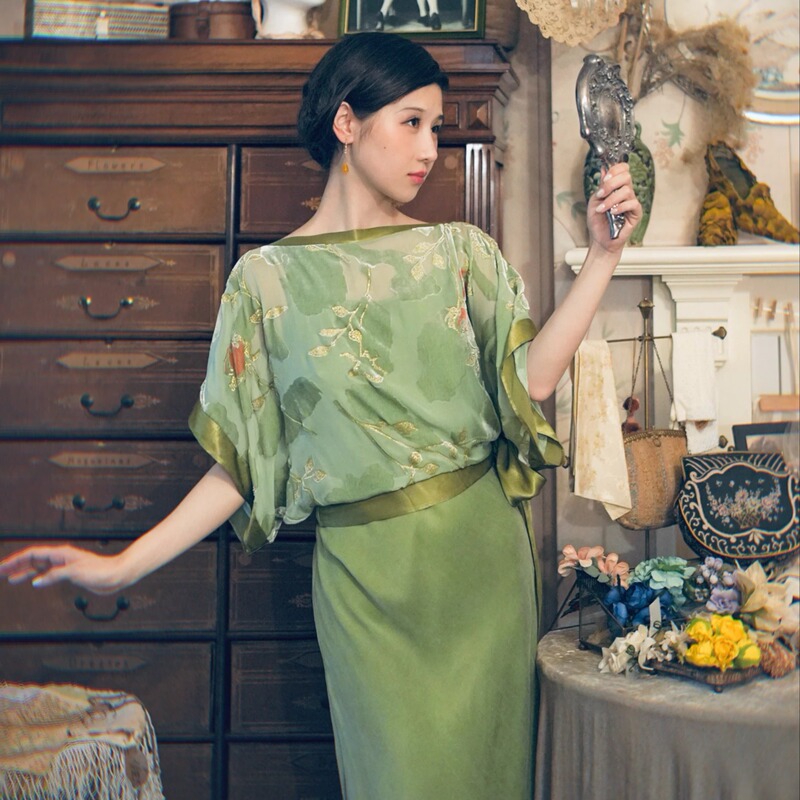 1920S｜Green Silk Burnt-Out Velvet Long Tie-Front Blouse + Cupro Silk Straight-Cut/Diagonal-Cut Slip Dress