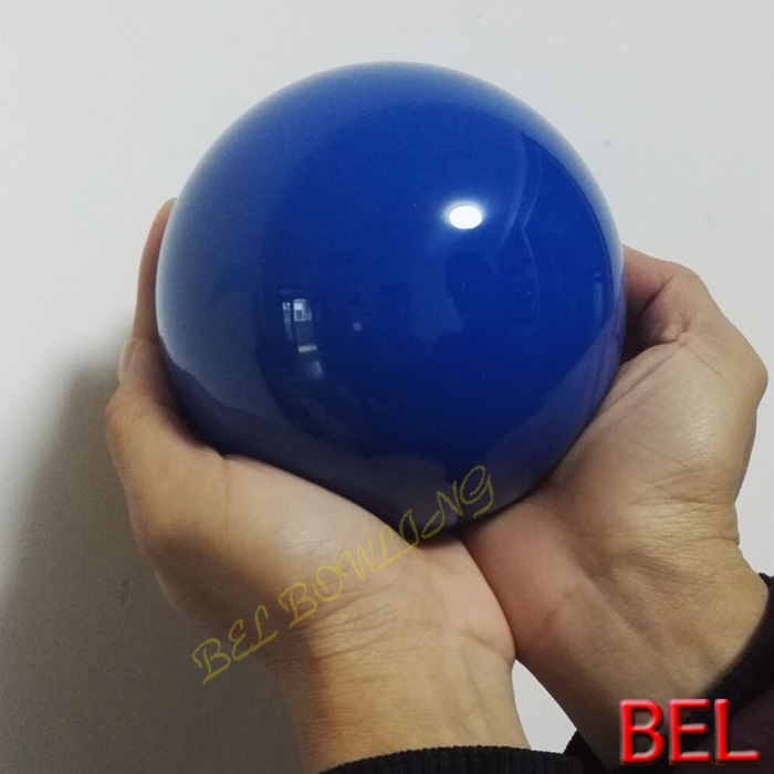 Cung cấp chuyên nghiệp Polyresin nhựa Bowling nhỏ 10 12 14 16 18cm màu sắc khác nhau kích cỡ bộ đồ chơi bowling cho bé