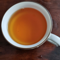 Source km Alpine ancient tree black tea 100 gr large canned