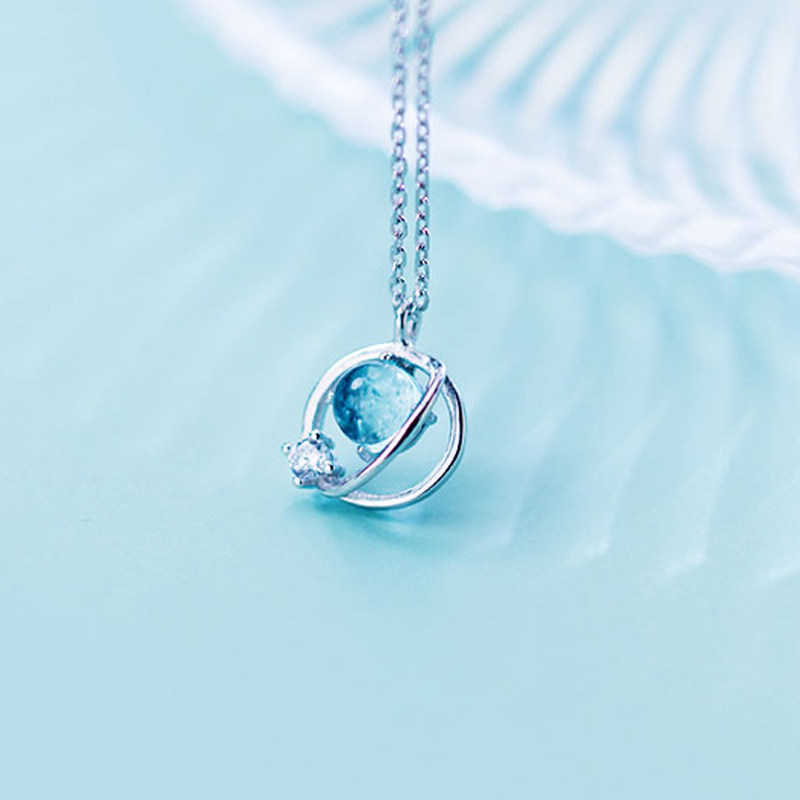 Express Kaitai) Love is happy) Aurora planet blue crystal necklace female sterling silver koi King Japanese sweet