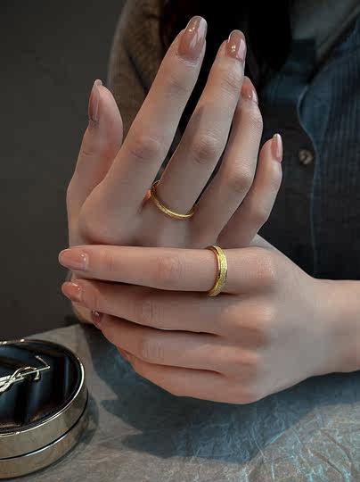 2025 new frosted couple rings for men and women niche design vegetarian ring index finger ring cold style ring ins trend