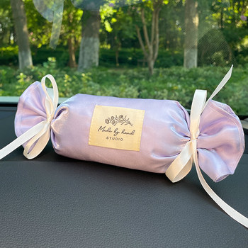 Car charcoal bag deodorizing aromatherapy charcoal bag