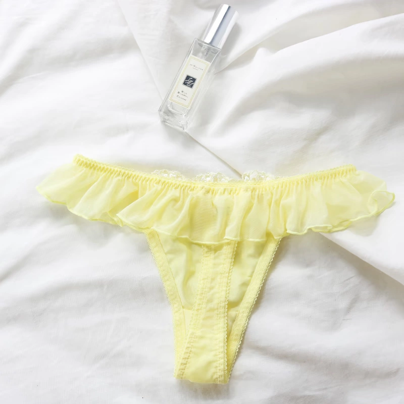 Nhật Bản thêu ren bay cô gái ngọt ngào đồ lót eo thấp thoải mái túi hip tam giác T quần cotton tập