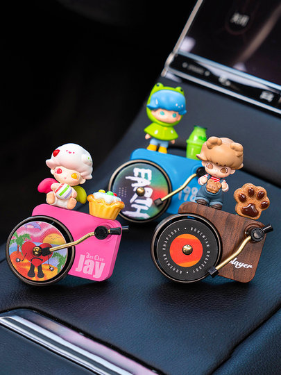 Новый автомобильный освежитель воздуха 2025 года, милый декор для вентиляционных отверстий кондиционера, аксессуар для интерьера автомобиля, кукла для женщин