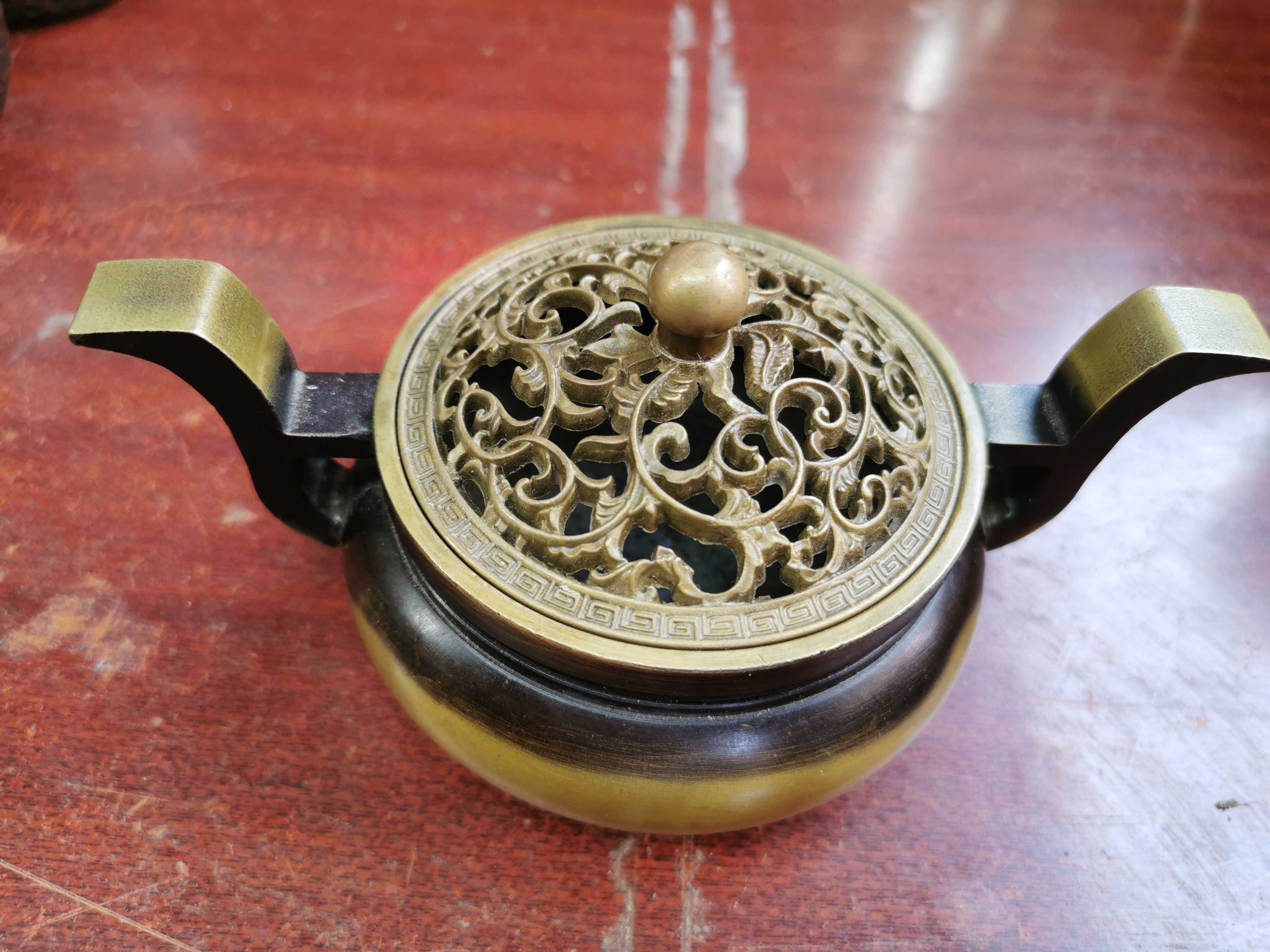 Antique copper incense burner incense burner carved incense incinerator