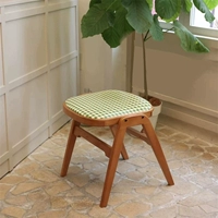 Зеленый табурет