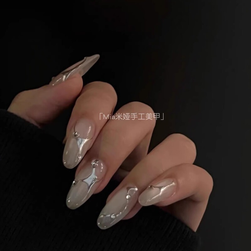 【American Style Plain Water】High-End, Complexion-Enhancing, Niche ins Spicy Girl Cat-Eye Nail Art, Short Style, Handmade Press-On Nails