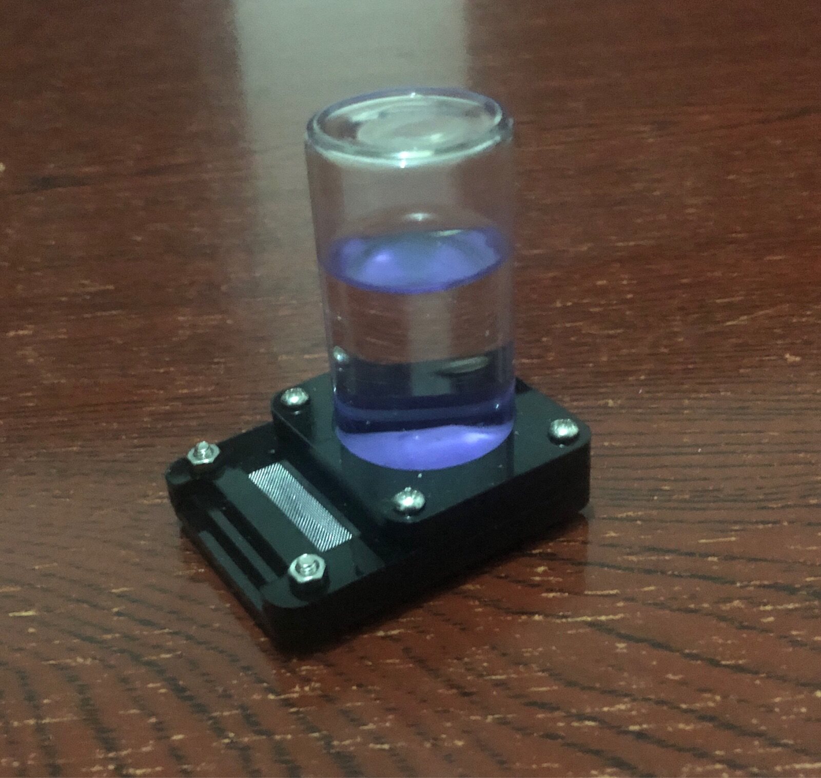 Water feeder THREE (large) base size 60MM*45MM new water feeder prevents ants from drilling in