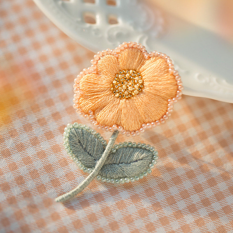 Aka Hand Embroidery DIY Material Kit Floral - Thumbnail 2