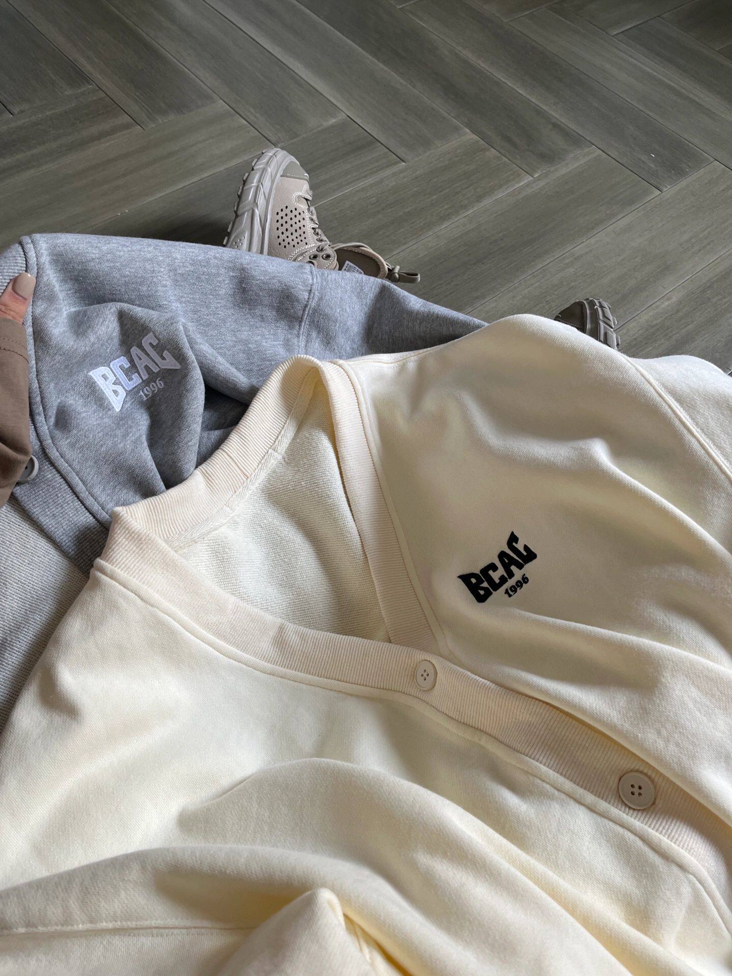 Clearing and picking up foreign trade American retro - sleeved sweater 2022 new female Spring and Autumn lazy wind loose coat