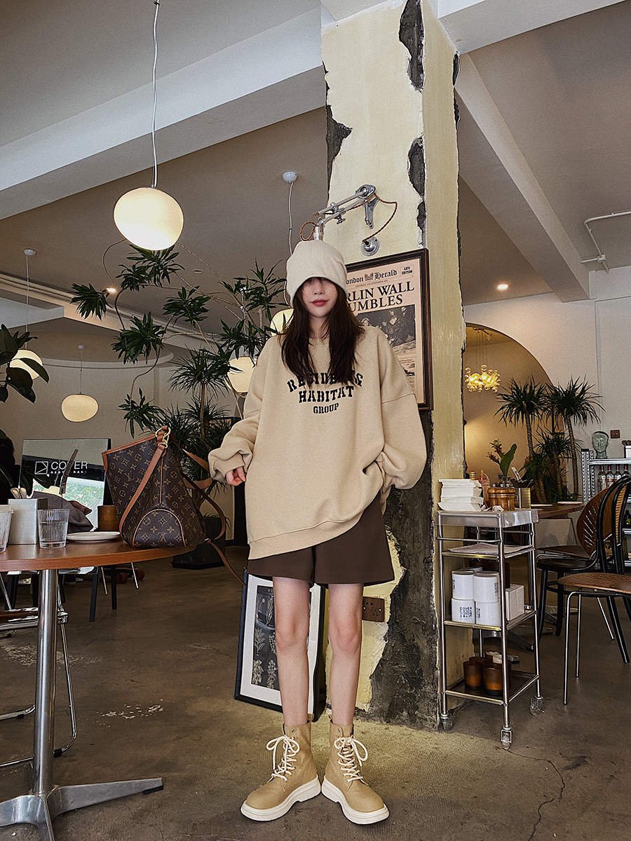 Xiao Nian Custom American Vintage Curry Dress Women's Fall/Winter New Loose Lazy Wind Thickened Turtleneck Crewneck Jacket