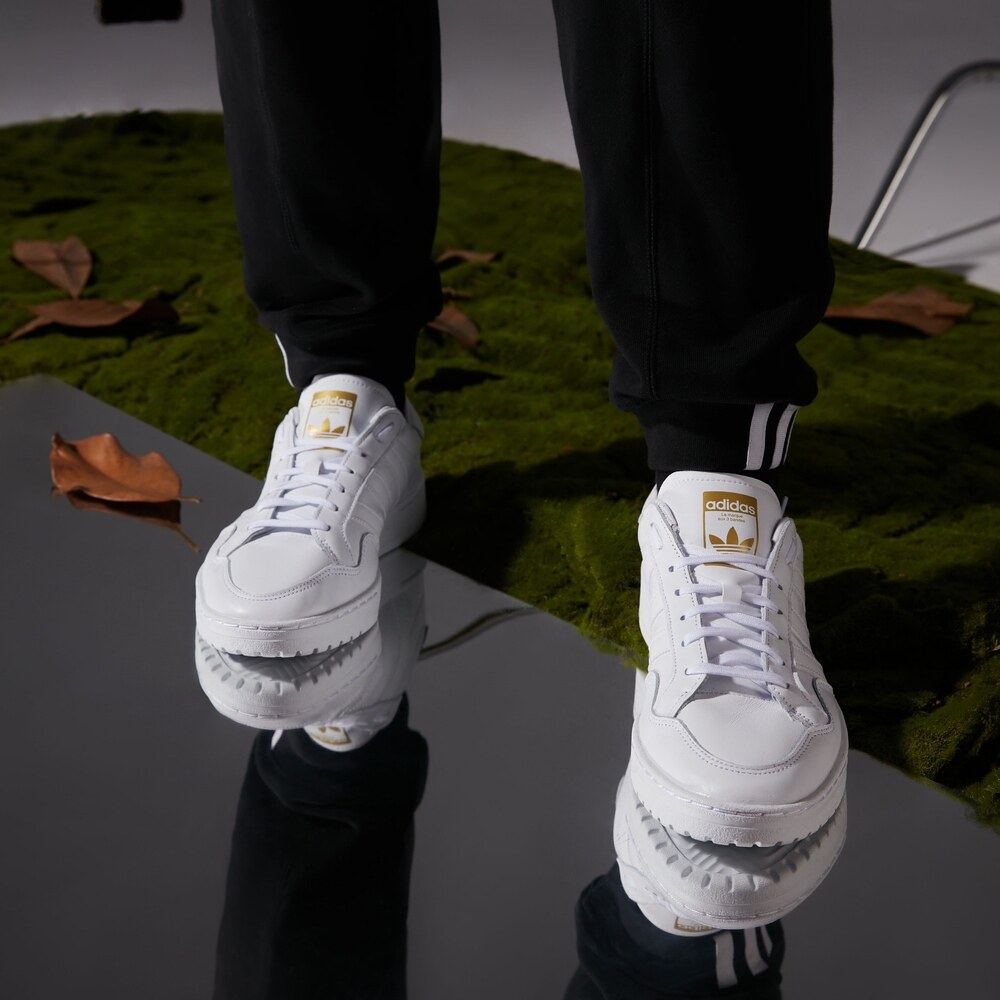 adidas 阿迪达斯 TEAM COURT 中性款经典运动鞋 聚划算天猫优惠券折后￥229包邮（￥269-40）3色可选