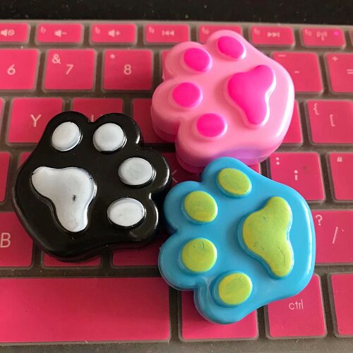 Collection of cat pad meat pad pad pencil knife pencil pencil pencil pencil