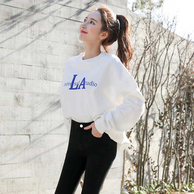 The loose and thin Han edition 2023 new spring and autumn winter coat of a long sleeve embroidered coat tide