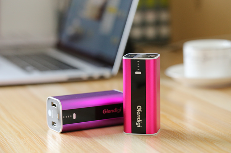 Jiamei GM300 action power supply 20000MAH metal housing lithium wisdom type mobile phone universal mobile charge