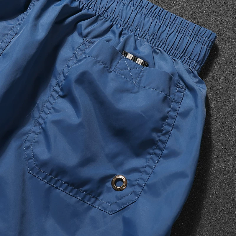 Жёл shorts?