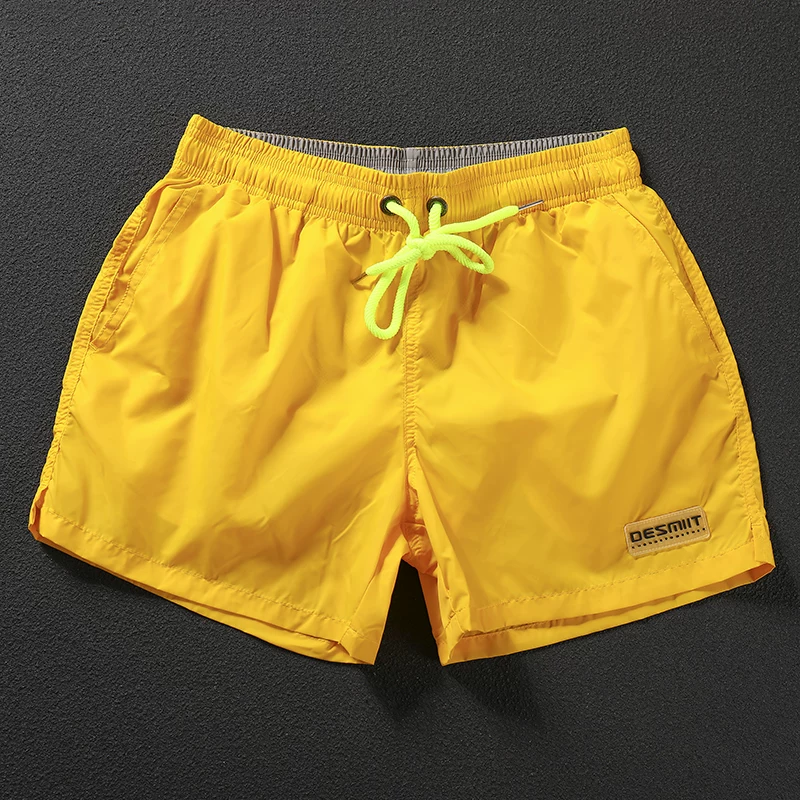 Жёл shorts?