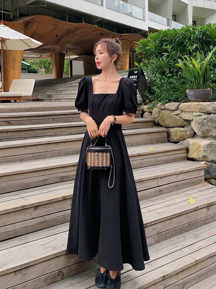 Lecea Alice Herbene Wind Little Black Dress Woman dress Summer 2022 new Bubble Cuff style black long dress