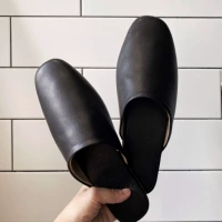 Livingbank Black меньше и один размер