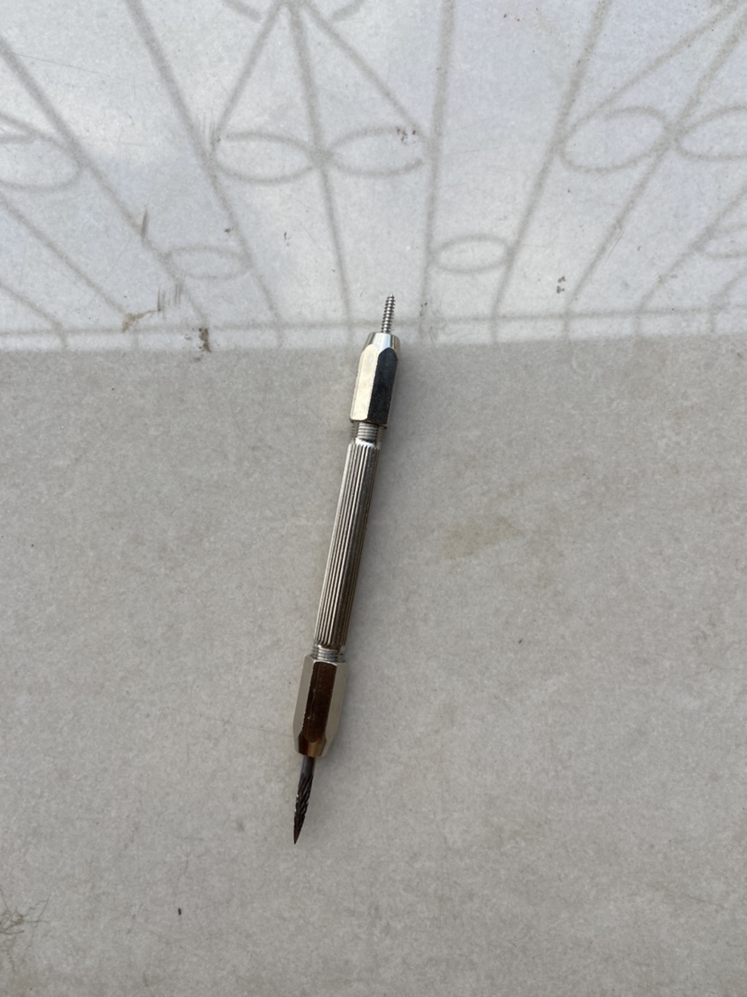 Boutique new durable badminton racket rubber pellets change and protect the wire pipe nail edge tool to take and pull the nailer double-headed silver