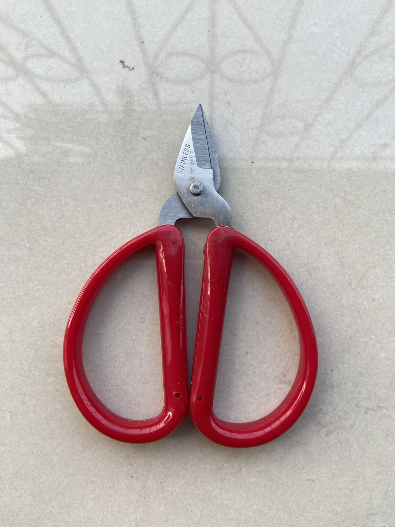 New Koizumi badminton tennis racket string stringing machine tool high quality scissors small red sharp