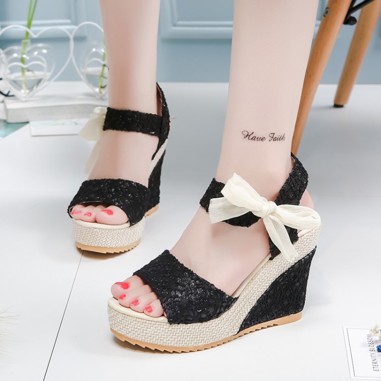 2018 mùa hè mới của Hàn Quốc phiên bản của nêm với miệng cá dép đơn giản nữ thoải mái nền tảng không thấm nước muffin dày đế có đế giày của phụ nữ dép đế xuồng