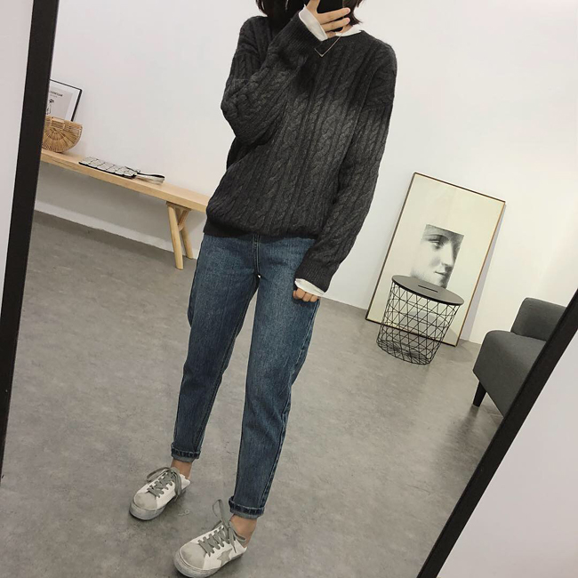 Một Tuosheng Bi khuyên! Quần jeans nữ màu xanh Harlan bị bó chân thẳng và quần denim rách. chân váy bò
