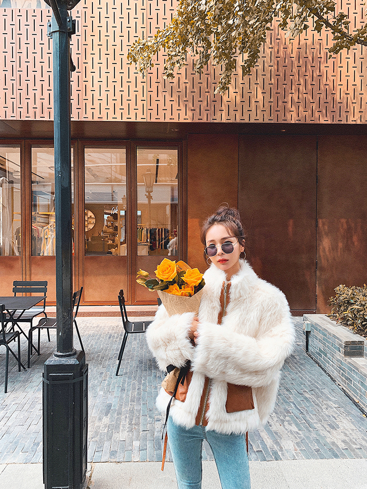 Lecea Alice lamb short coat girl 2023 new loose temperament fur one-body coat