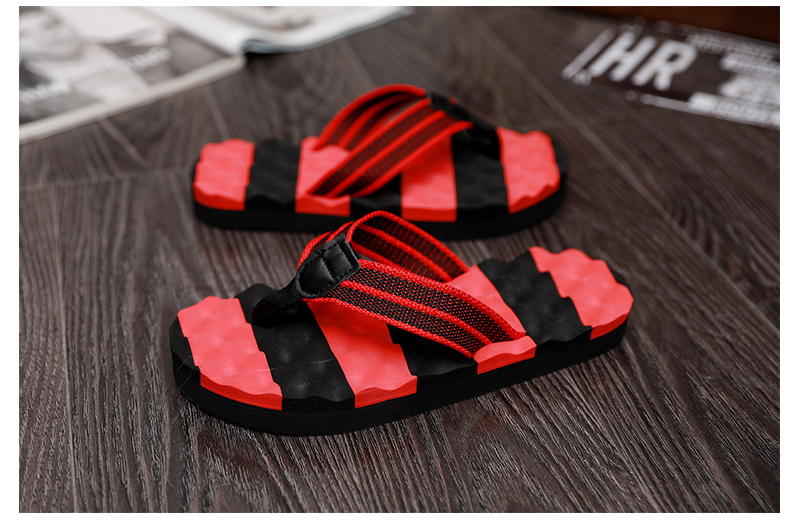 Dép nam mùa hè flip flops dép cá tính đáy mềm giày bãi biển của nam giới chân non-slip dép sinh viên clips kéo nam triều