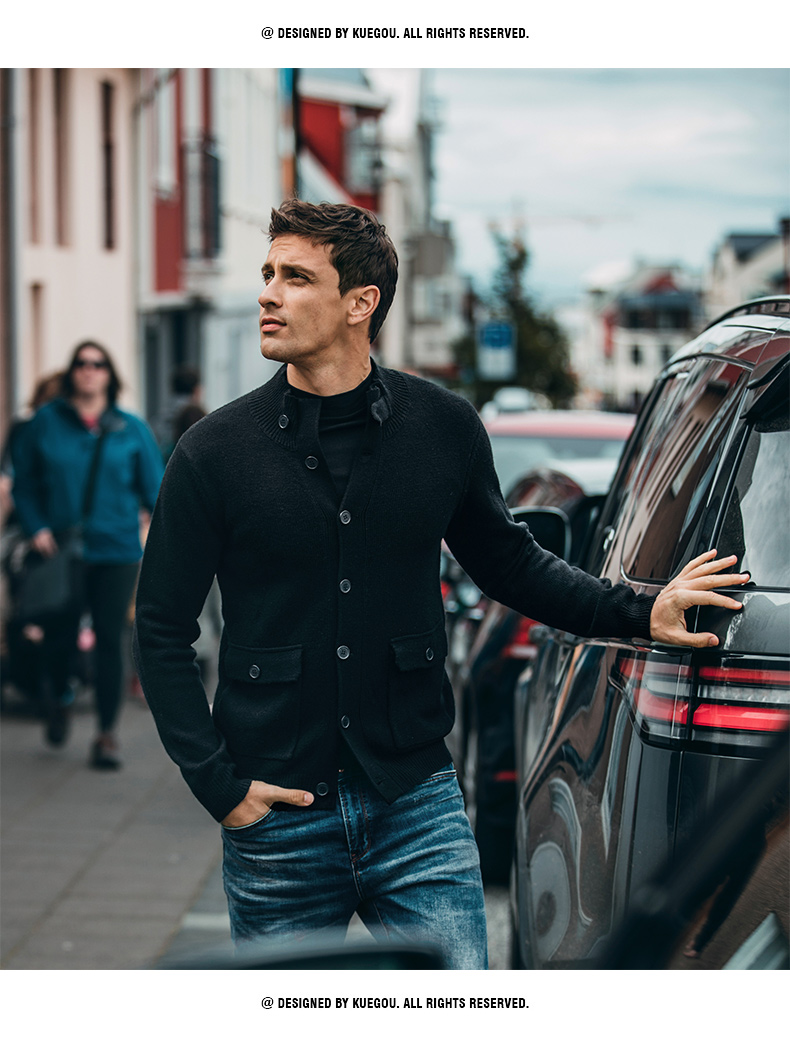 Áo len len cổ lọ dành cho nam của Kuegou áo blazer nam