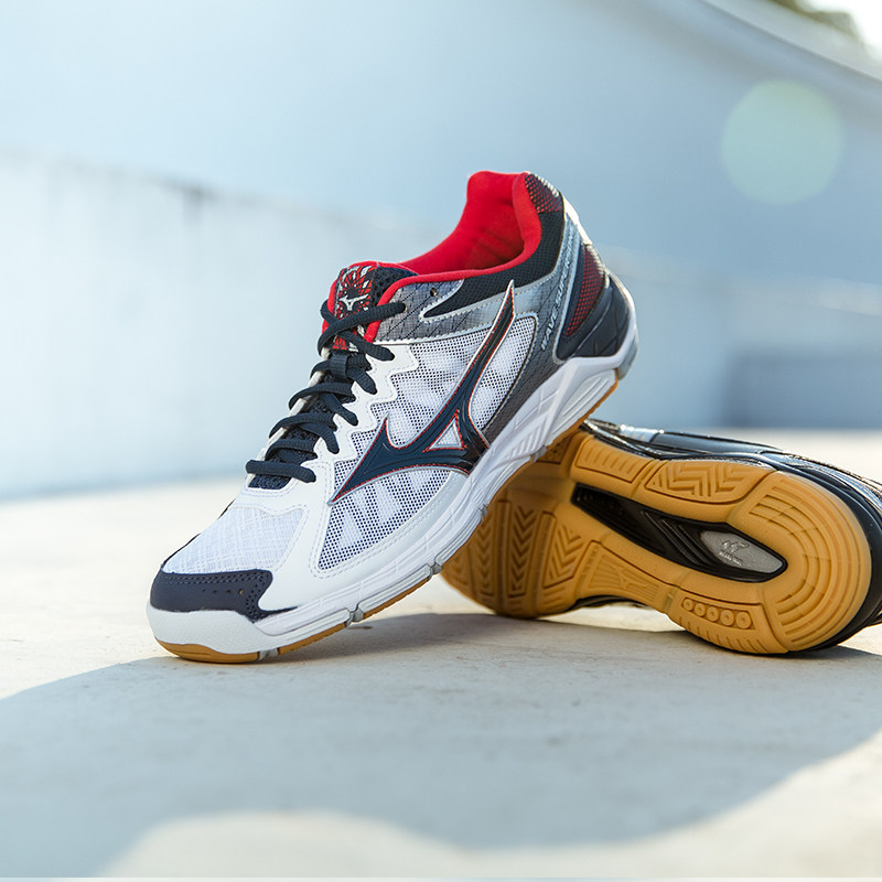 mizuno supersonic volleyball shoes