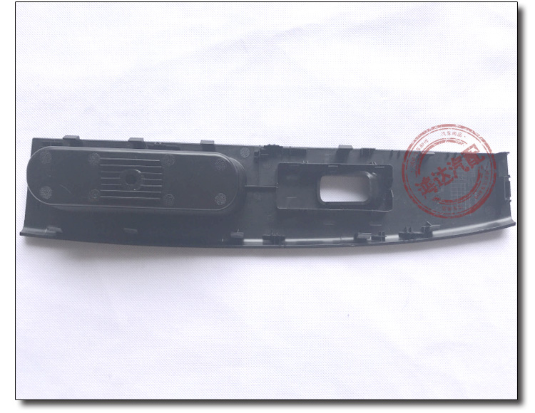 Bảng điều khiển cửa trước Wending Hongguang / Hongguang S đồ chơi xe hơi giá rẻ