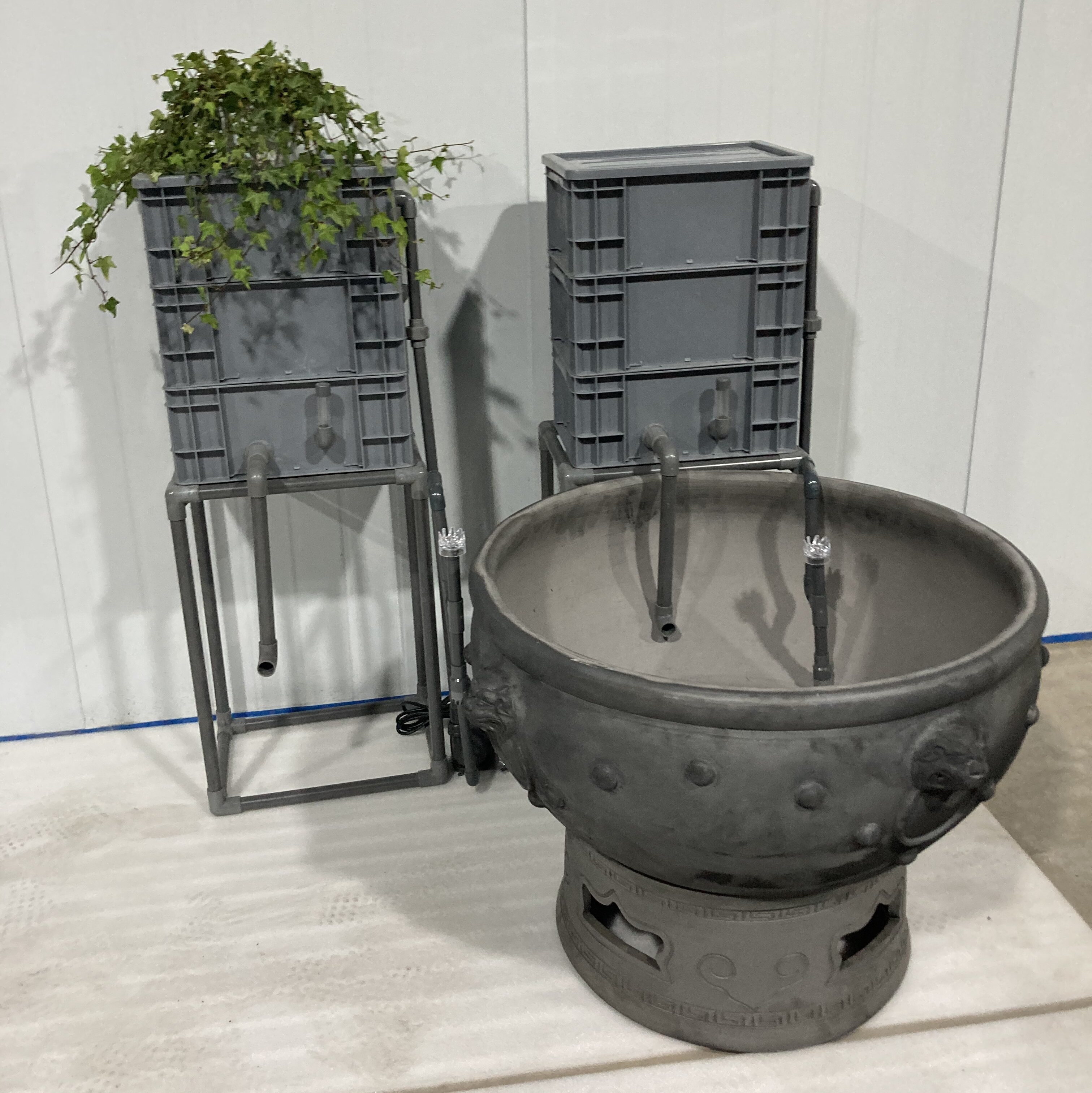 Old Beijing fish basin filter box turnover box external filter tile basin fish culture filter fish tank tile basin filter swamp