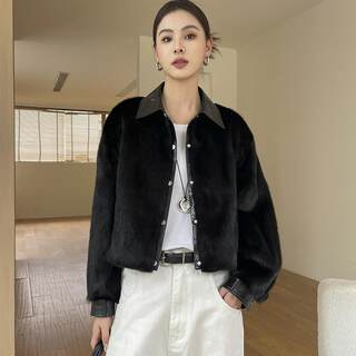 European Imported Whole Mink Fur Lapel Short Coat for Petite Figures, Stylish Young Fur Jacket, 2025 Winter New Model