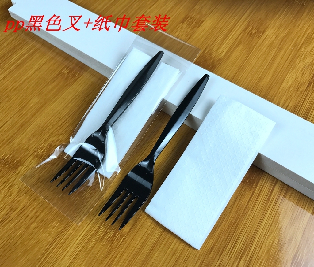 Disposable cutlery bag set combination of 4 sets of takeaway packing thickened fork gloves Tissue can be customized 400 sets