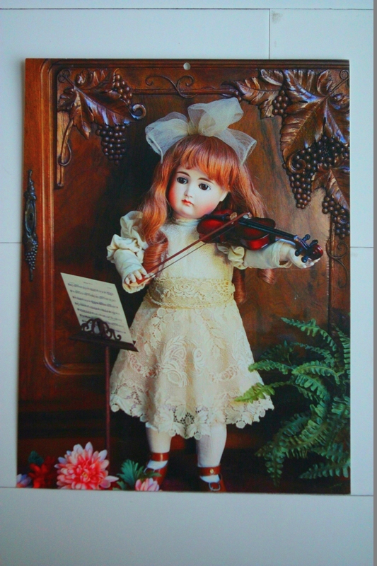 19-07A antique doll calendar can be made picture core self-framed frame to ship separately FP42
