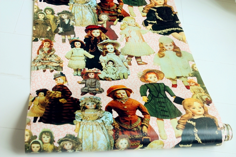 21-01 American 1970S Antique Dolls Vintage Wallpaper Volume Out of Print Recommended FP38