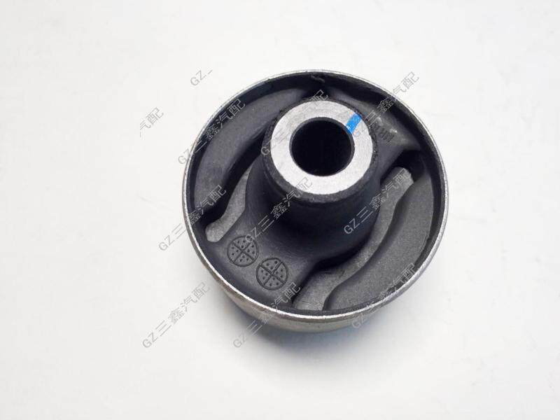 Rear hanging nursery Gum Cover Southeast Ling Handsome V3 Baring handsome rear towing arm rear Sheep angle Corner Gum Cover Car Bush Fit